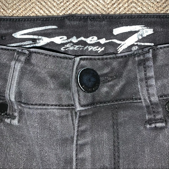 EUC Seven7 High Rise Skinny Jeans Size 6. - Picture 7 of 10